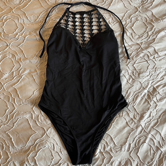 WORN ONCE Forever 21 Crochet One Piece Swimsuit - Picture 1 of 4